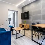 Appartement Arena Budget *